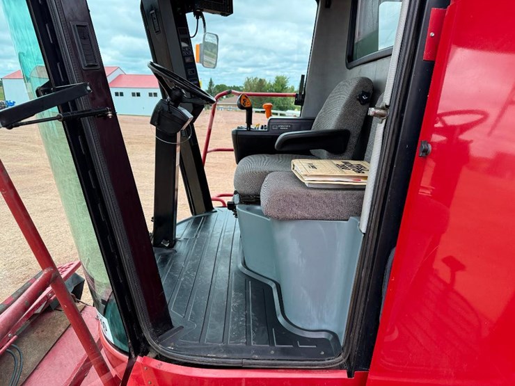 1995-case-ih-2144-image-80
