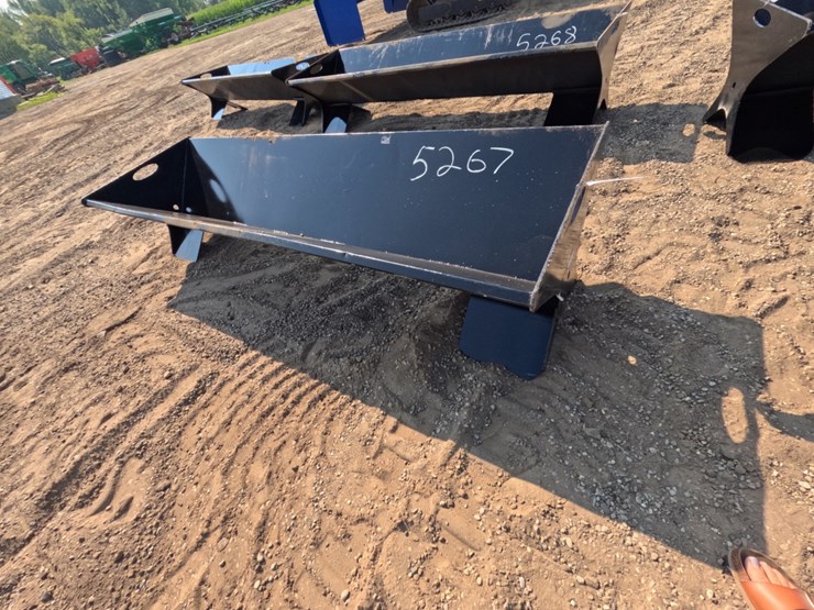 #5267-•-heavy-duty-cattle-feeder-image-2