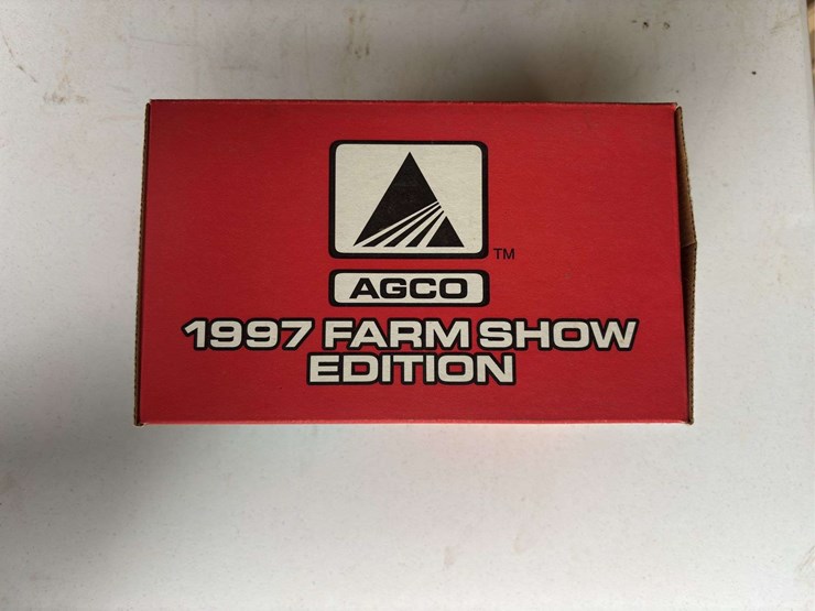 (2)-1/16-heritage-oliver-1655-+-1/64-agco-historical-set-nib-ertl-image-6