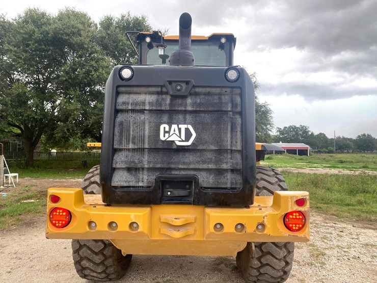 2021-caterpillar-926m-image-11