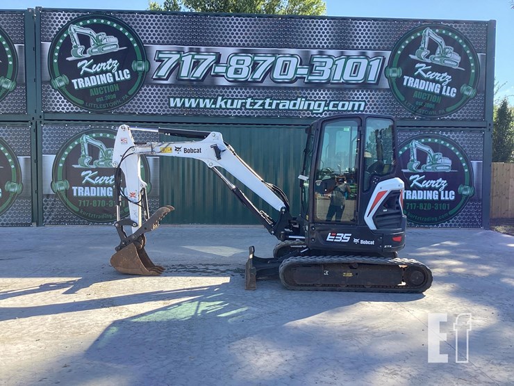 2020-bobcat-e35-image-1