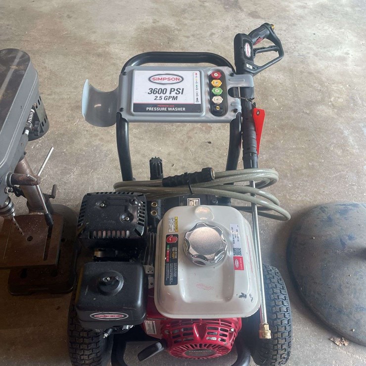 Simpson Gas Pressure Washer