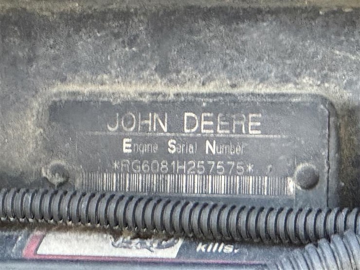 2005-john-deere-70-image-30