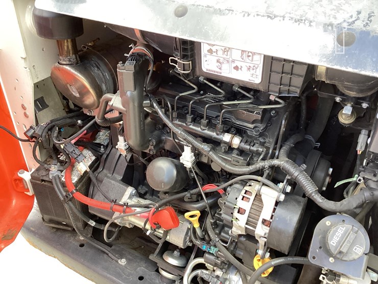 2023-bobcat-t650-image-13