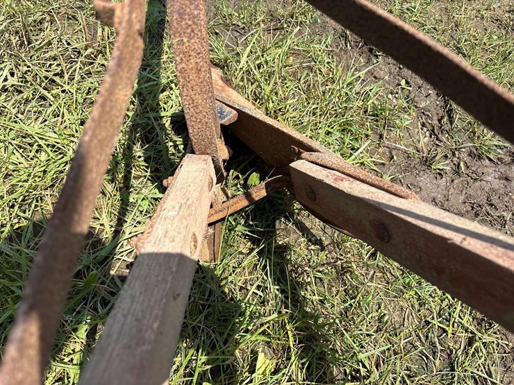 oliver-6”-walking-plow-image-9