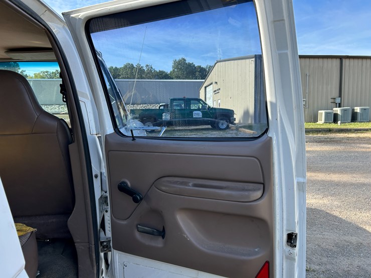1997-ford-f350-image-41