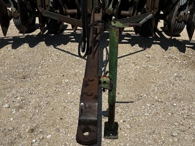 john-deere-1635-image-3