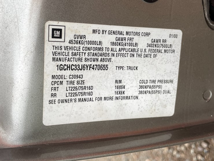 2000-chevrolet-3500-image-26