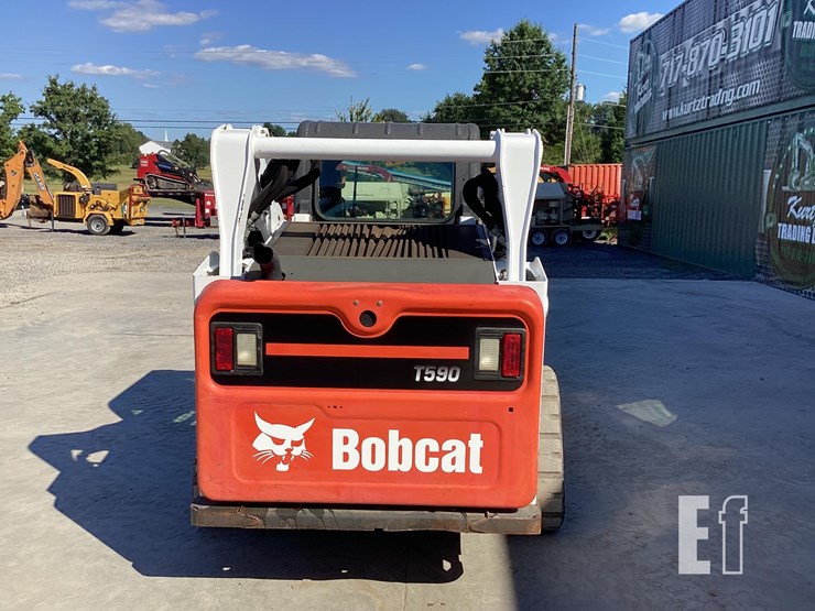 2015-bobcat-t590-image-3