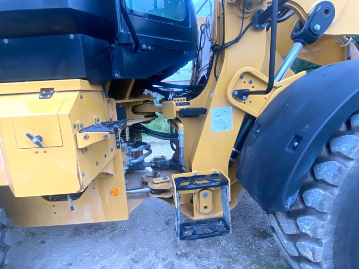 2021-caterpillar-926m-image-21