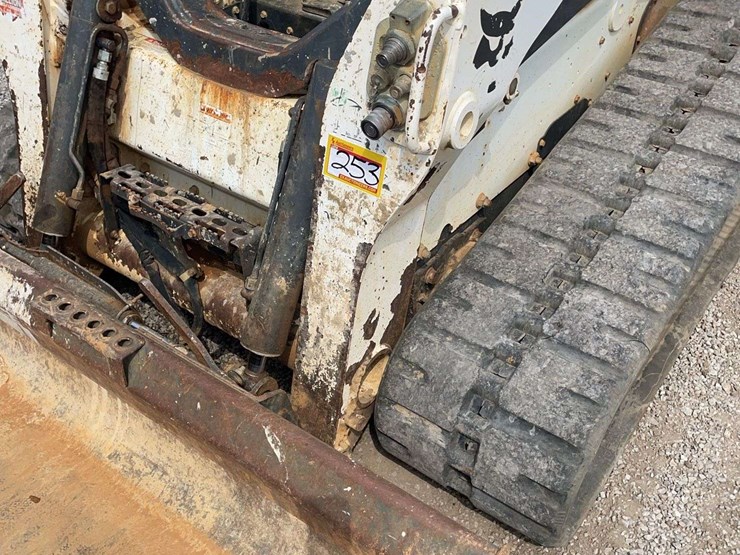 bobcat-t770-image-14