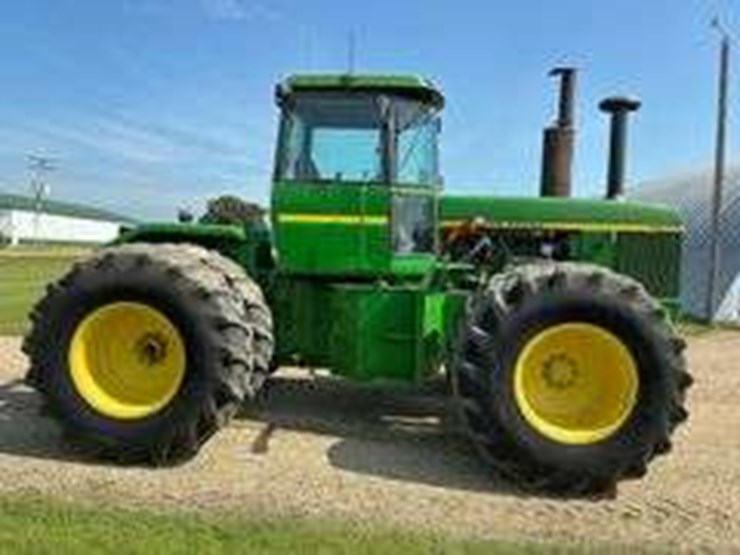 1976-john-deere-8630-image-4