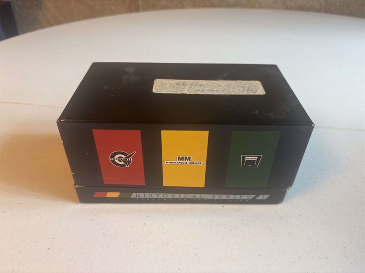 (2)-1/16-oliver-heritage-1655-+-1/64-agco-historical-set-nib-ertl-image-14
