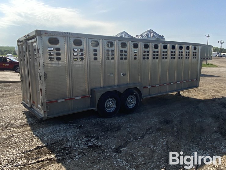 2013-wilson-psgn-5724t-7'-x-24'-aluminum-t/a-gooseneck-livestock-trailer-image-5