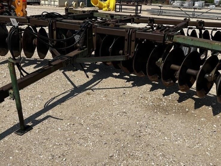 john-deere-1635-image-1