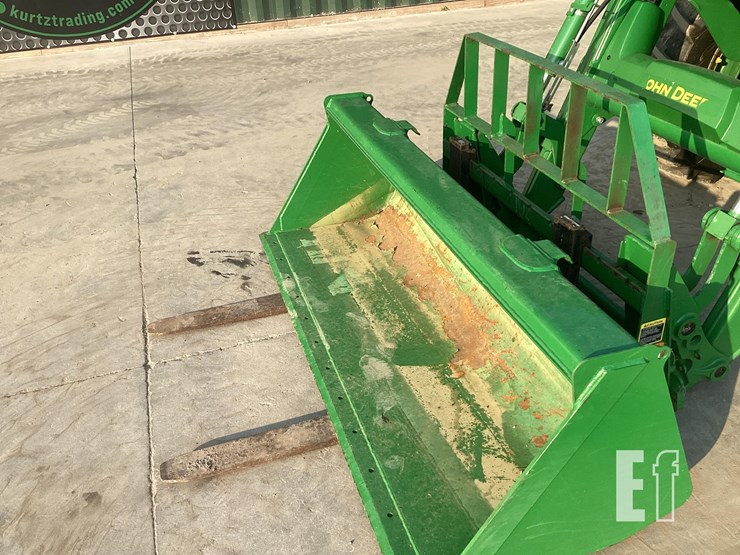 2022-john-deere-5100e-image-10