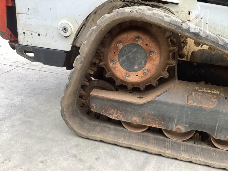 2017-bobcat-t650-image-12