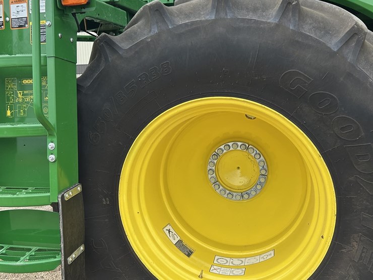 2024-john-deere-s790-image-14