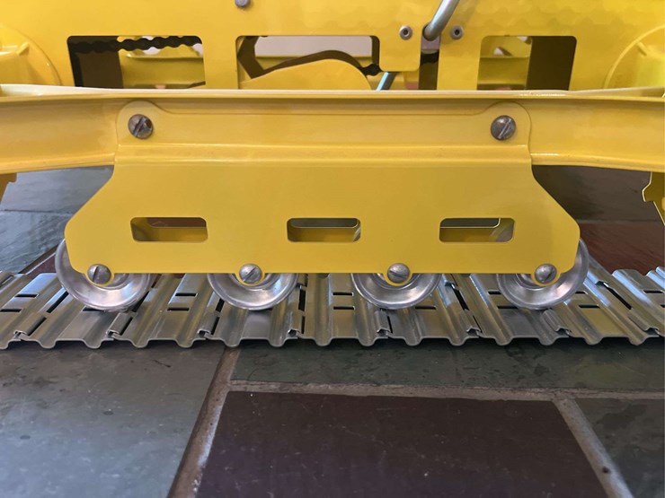 oliver-oc-6-pedal-crawler-magnuson-image-16