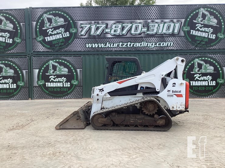 2017-bobcat-t870-image-1