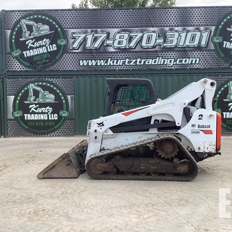 2017 BOBCAT T870