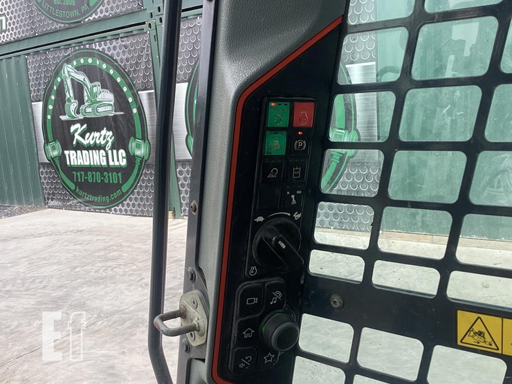2021-bobcat-t66-image-16