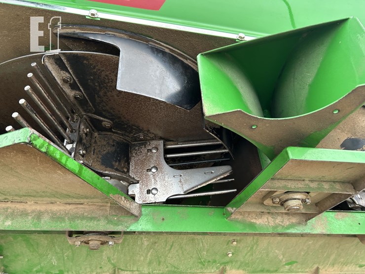 2024-john-deere-s790-image-25