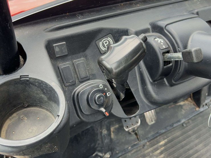 kubota-rtvx1140-image-19