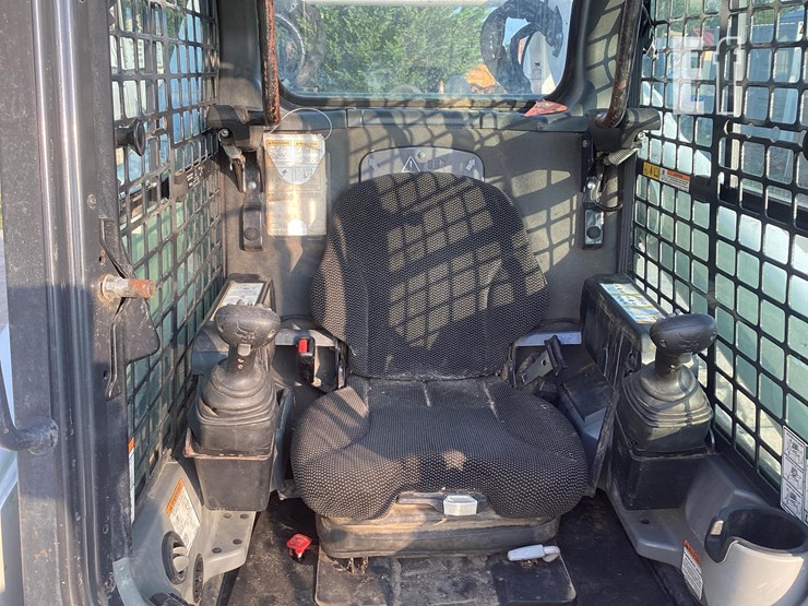 2020-bobcat-t870-image-14