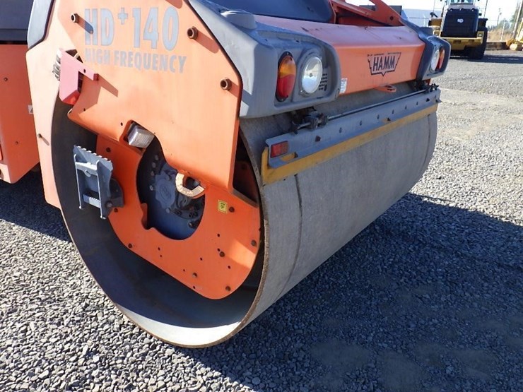 2012-hamm-hd140vvh-smooth-drum-compactor-image-16