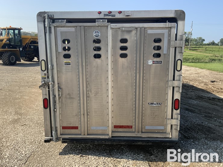2013-wilson-psgn-5724t-7'-x-24'-aluminum-t/a-gooseneck-livestock-trailer-image-6