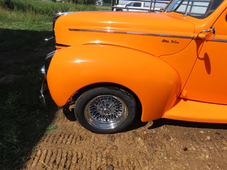 1940-ford-panel-image-5