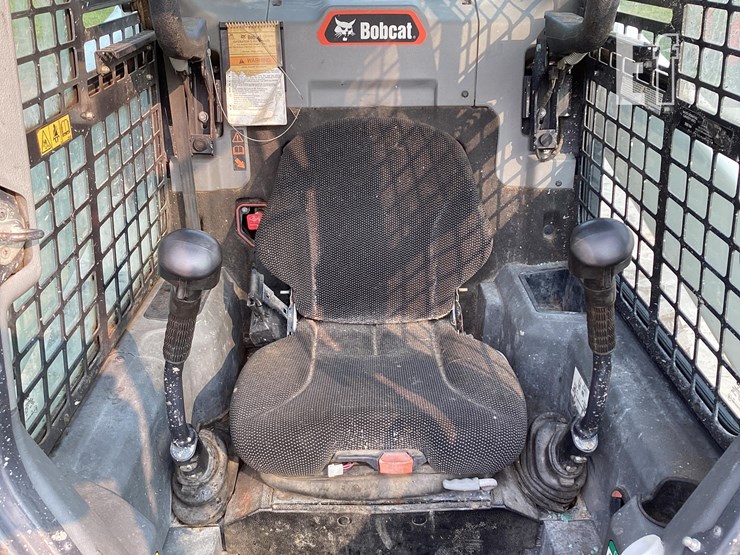 2022-bobcat-s76-image-15