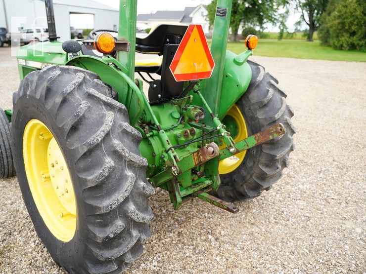 john-deere-2150-image-22