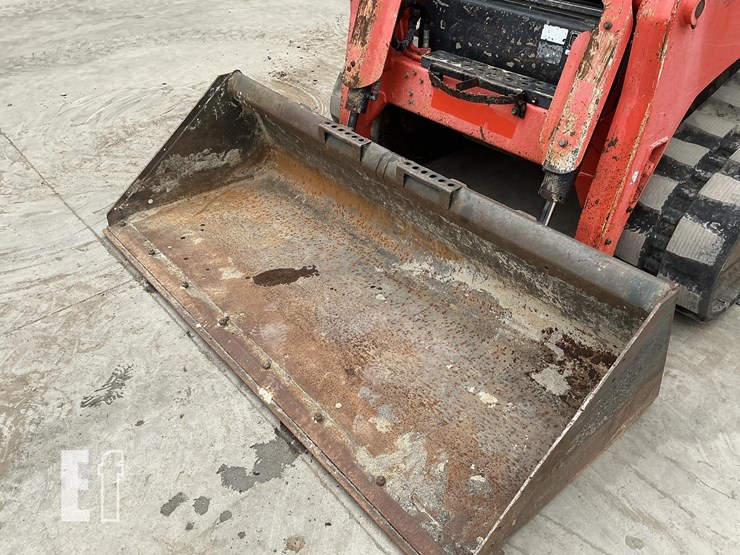 2017-kubota-svl95-2-image-9