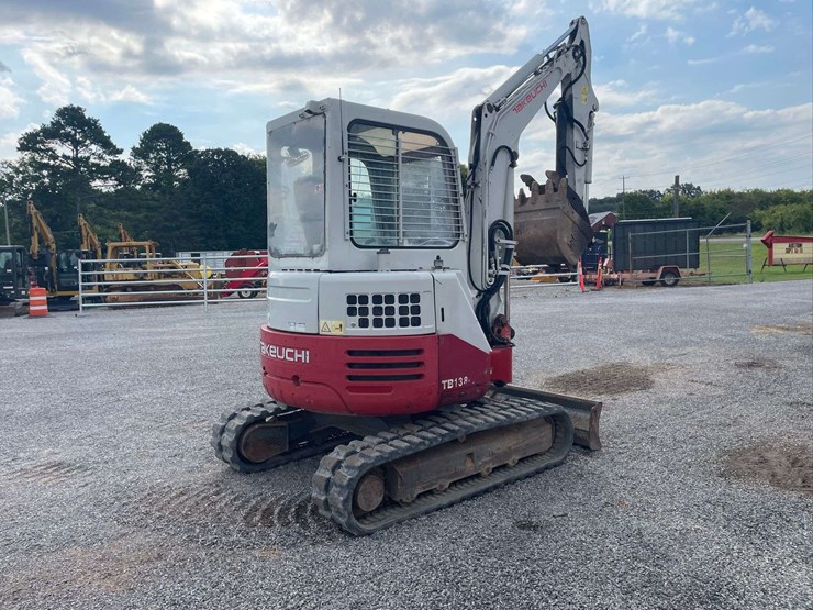 takeuchi-tb138fr-image-14