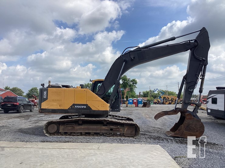 2018-volvo-ec250el-image-5