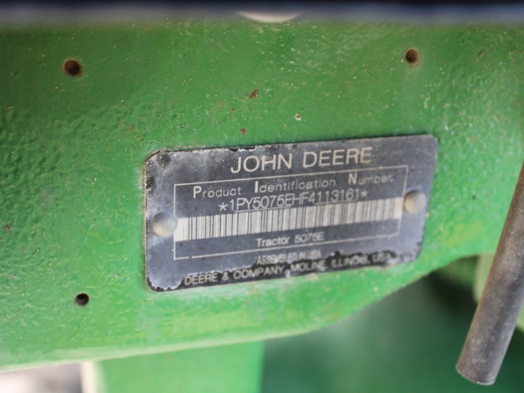 2014-john-deere-5075e-image-5