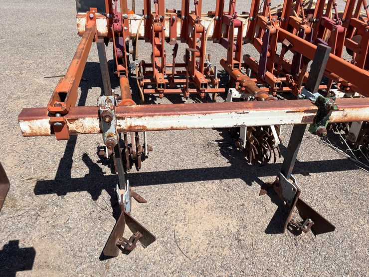 #9109-•-david-koenig-4-row-cultivator,-3-pt-image-3