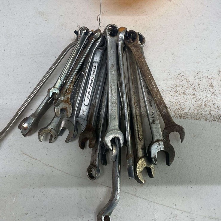 Lot of (20) Wrenches