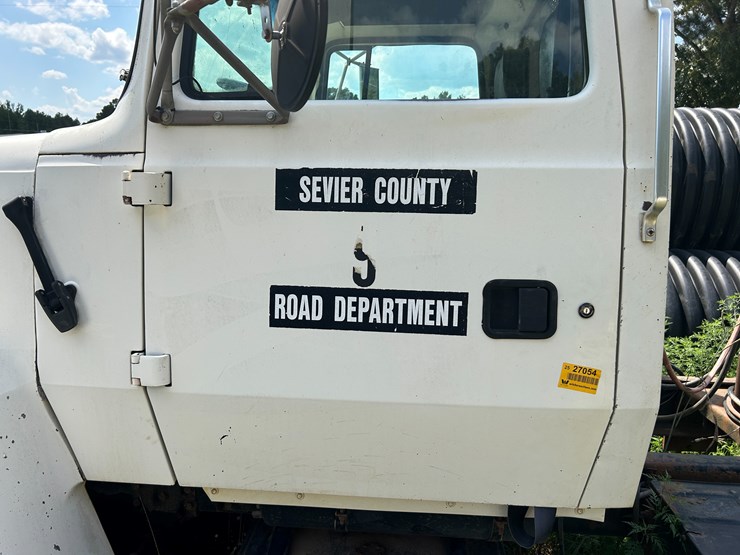 1996-ford-l9000-image-5