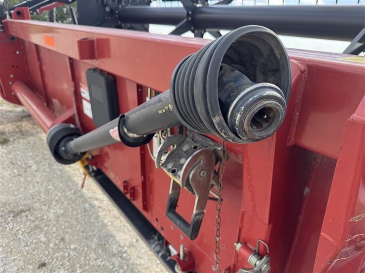 2011-case-ih-3020-image-15