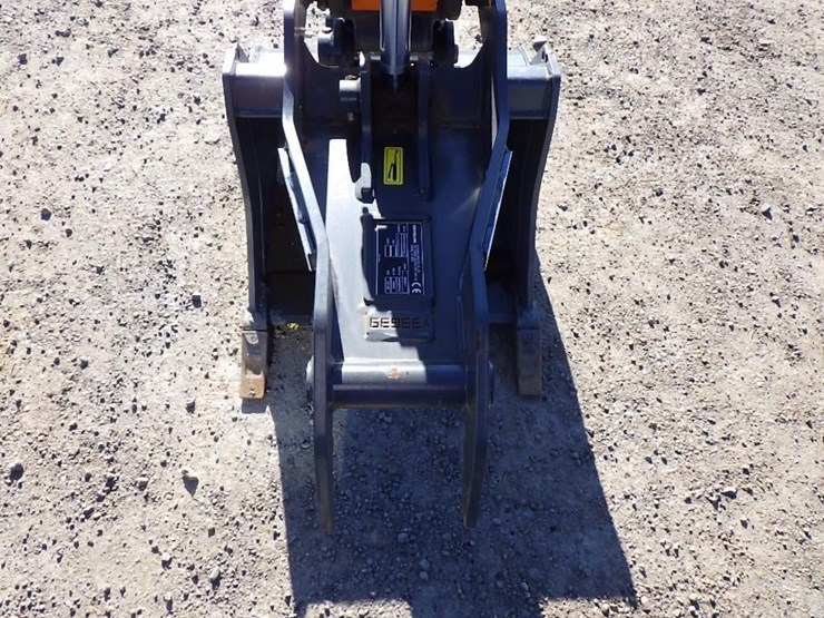 2024-doosan-dx35z-image-11