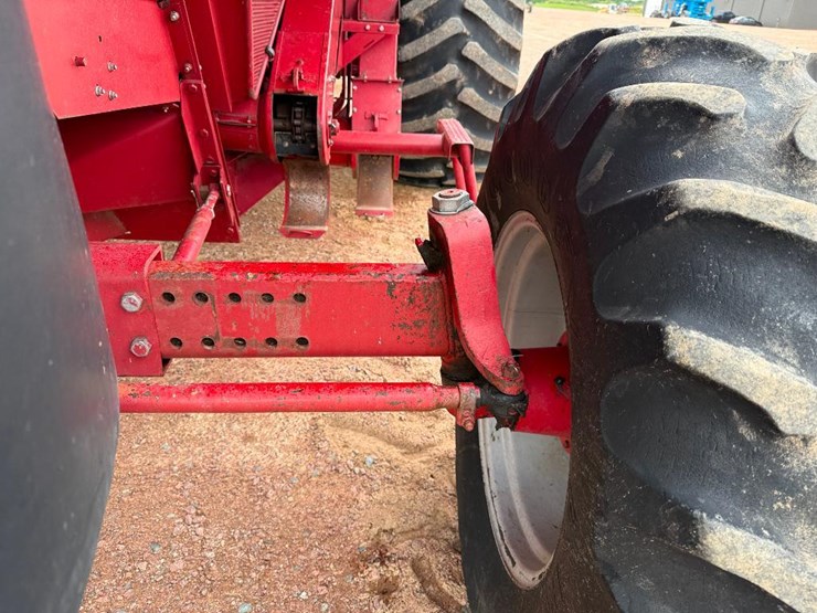 1995-case-ih-2144-image-56
