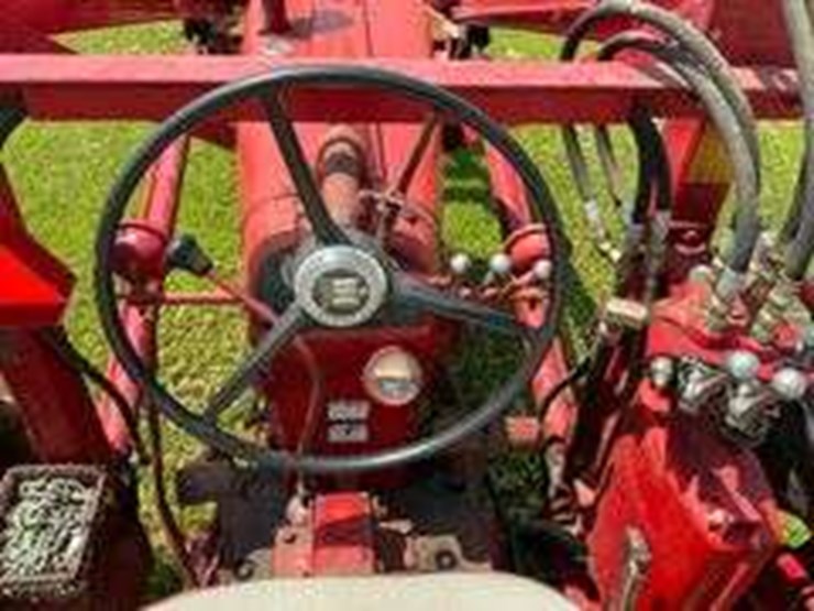 case-ih-450-image-9