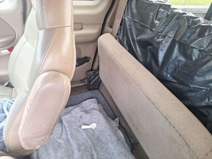 2000-ford-f150-image-32