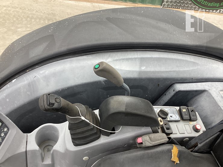 2019-kubota-u55-4-image-18