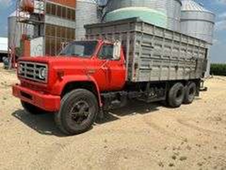 1972-gmc-6500-super-custom,-grain-truck-image-1