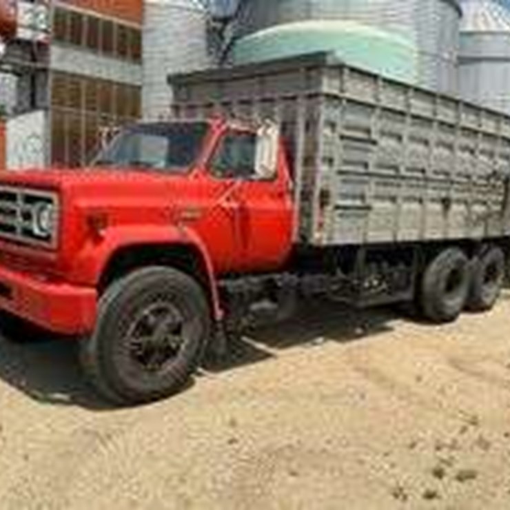 1972 GMC 6500 Super Custom, Grain Truck
