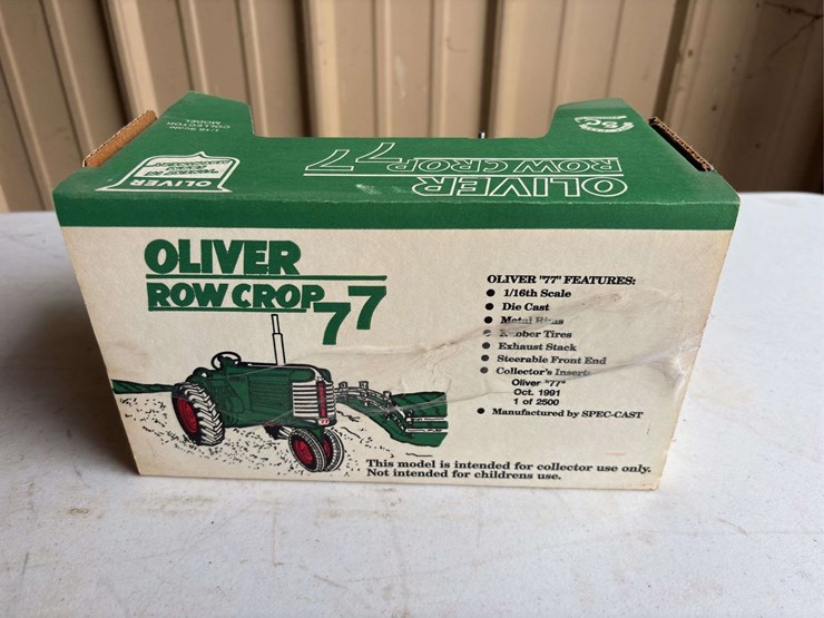 oliver-70-image-13